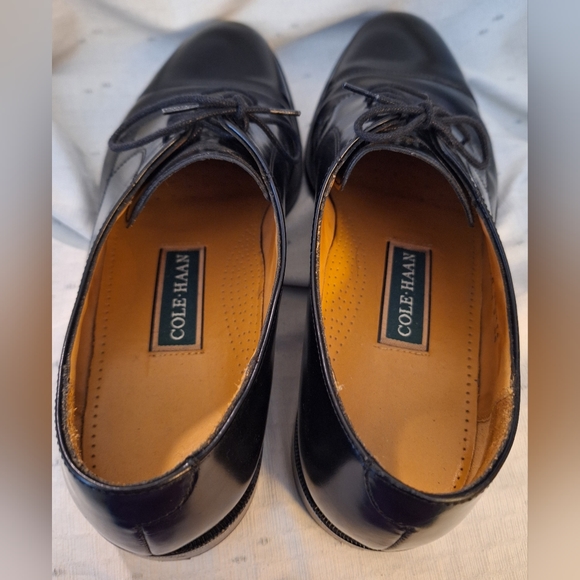 👞COLE HAAN men's dress shoes. Black patent leather, leather soles. Size 10.5 - Picture 6 of 9